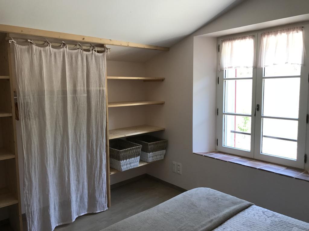 Les De La Gassende Holiday home